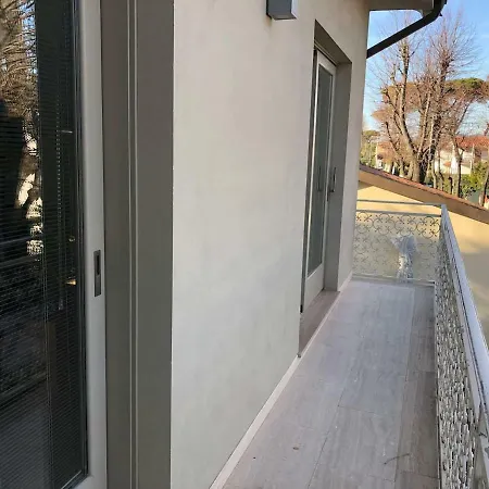 Villa Exclusive Loft 300mt By The Sea Forte dei Marmi