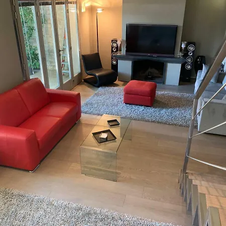 ヴィラ Exclusive Loft 300mt By The Sea Dei Marmi フォルテ・デイ・マルミ