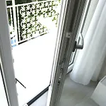 Exclusive Loft 300mt By The Sea Dei Marmi