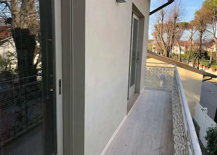 Villa Exclusive Loft 300mt By The Sea Dei Marmi Forte dei Marmi