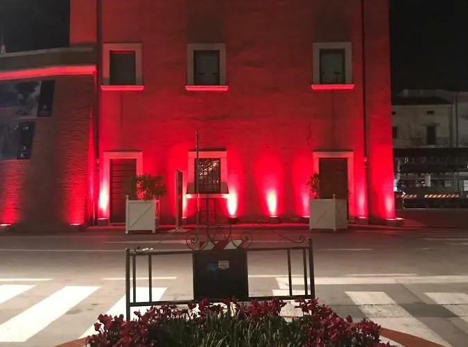 Exclusive Loft 300mt By The Sea Dei Marmi