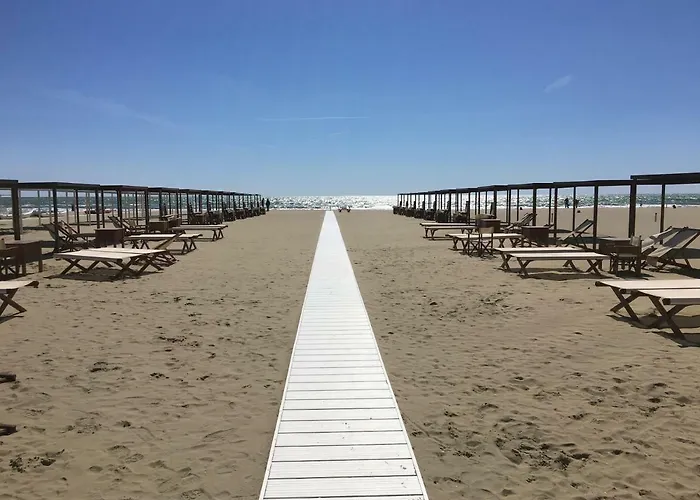Exclusive Loft 300mt By The Sea Dei Marmi *